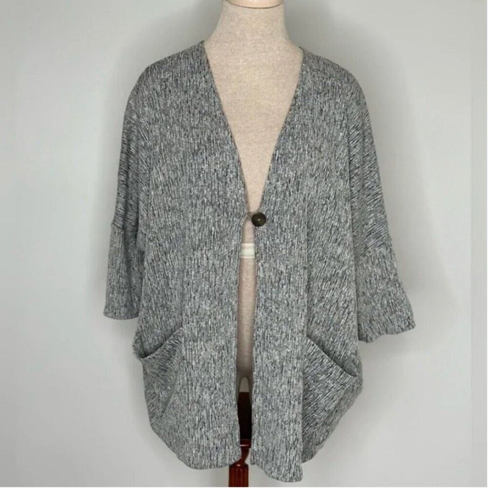 J Jill Linen Blend Short Sleeve Cardigan Sweater One Button Gray Lagenlook